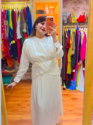 "Zyra"-skirt n top with rose belt